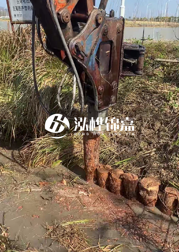 松木樁施工雙排支護(hù)樁和單排支護(hù)樁的區(qū)別？什么時候采用雙排？